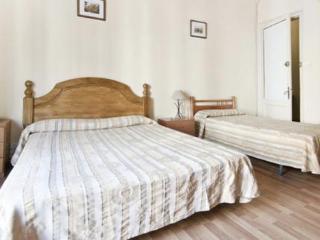 Hostal Los Pinos Кала-Сан-Вісенте Екстер'єр фото